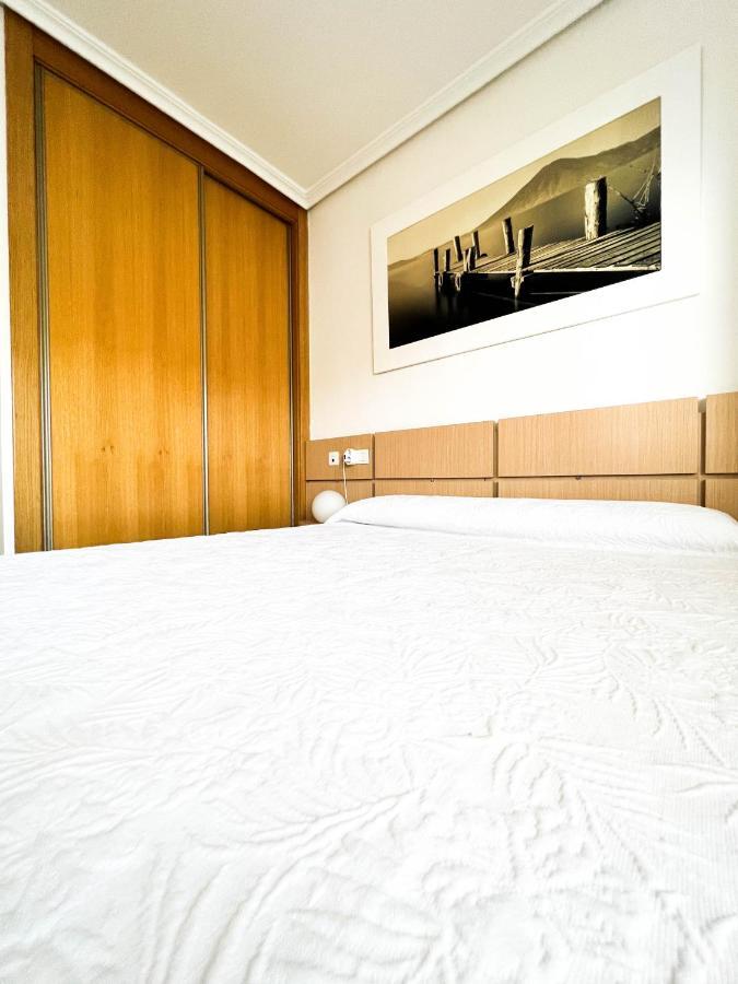 Renovated Apartment On The First Line 奥罗佩萨德尔马 外观 照片