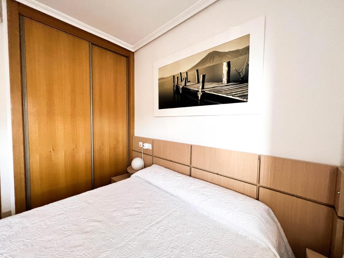 Renovated Apartment On The First Line 奥罗佩萨德尔马 外观 照片